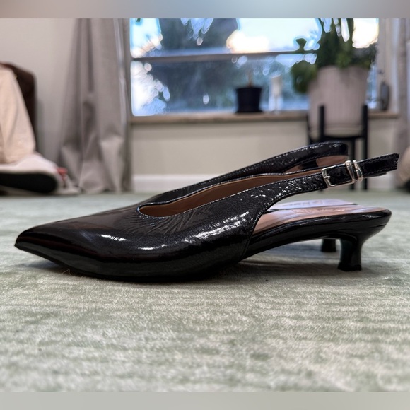 Naturalizer Black Slingback kitten Heels Nicolette Pump - Picture 12 of 12